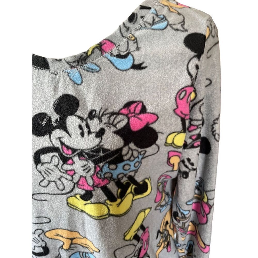 Disney Long Sleeve Gray Pajama Shirt Size Large - Picture 6 of 8